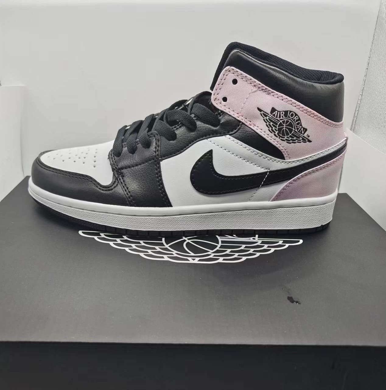 Women's Running Weapon Air Jordan 1 Black/Pink/White Shoes 0214 Women's Running Weapon Air Jordan 1 Black/Pink/White Shoes 0214